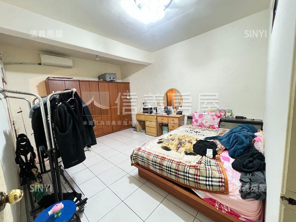 佳瑪百貨方正公寓３房房屋室內格局與周邊環境