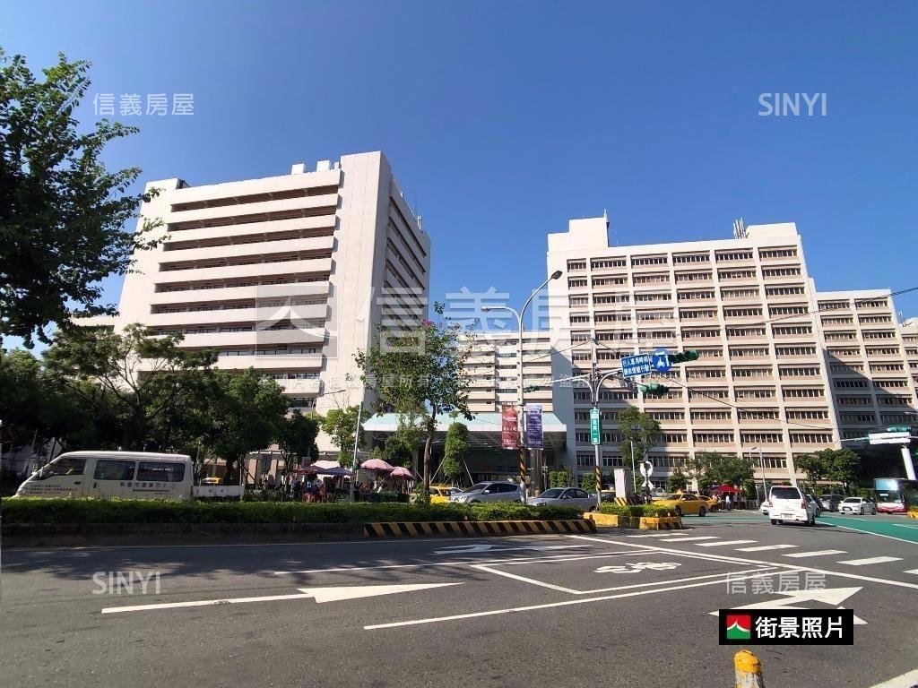 Ａ８文化二路大面寬店面房屋室內格局與周邊環境