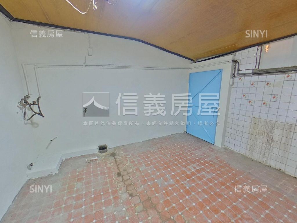 南興低總價小資透天房屋室內格局與周邊環境