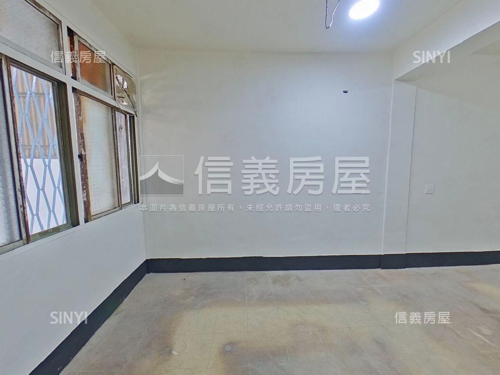 南興低總價小資透天房屋室內格局與周邊環境