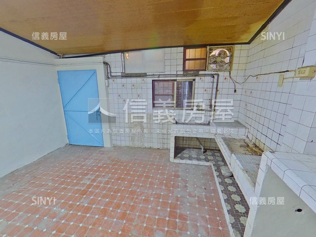 南興低總價小資透天房屋室內格局與周邊環境