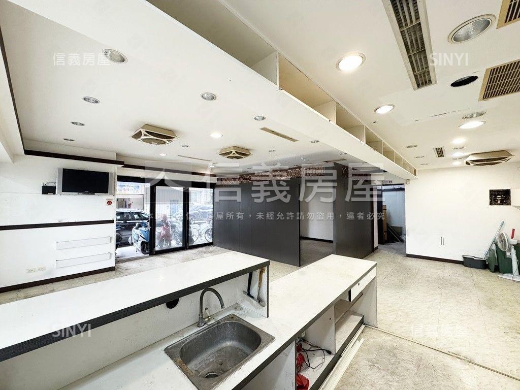 近美術館．大面寬角窗店面房屋室內格局與周邊環境