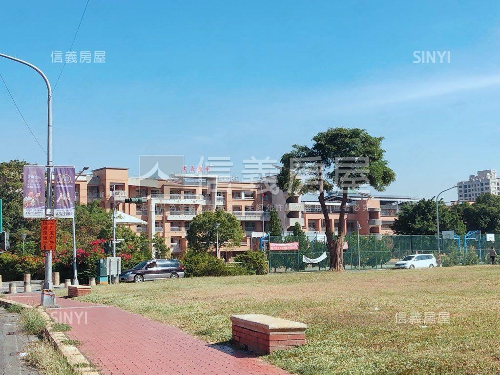 近美術館．大面寬角窗店面房屋室內格局與周邊環境