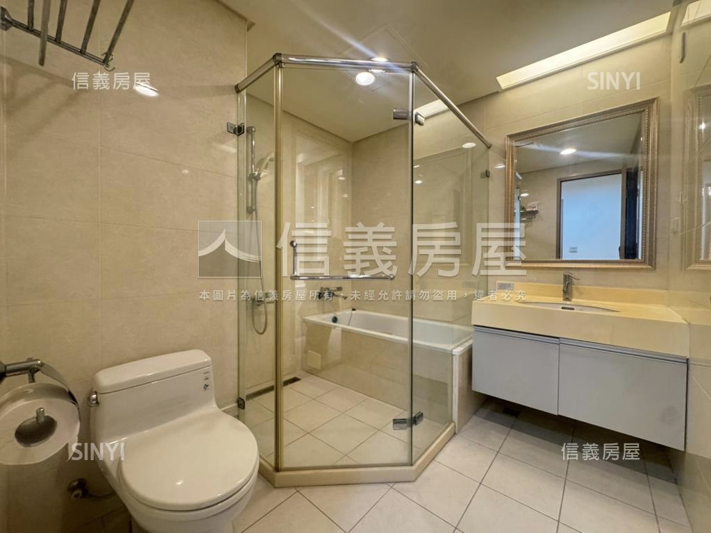 麗寶世紀館溫馨四房車位房屋室內格局與周邊環境