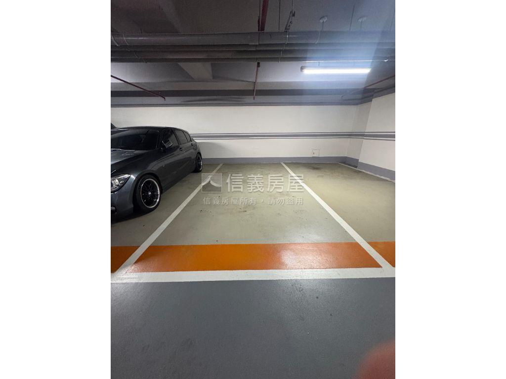 ＳＫＹ精選一房車位房屋室內格局與周邊環境