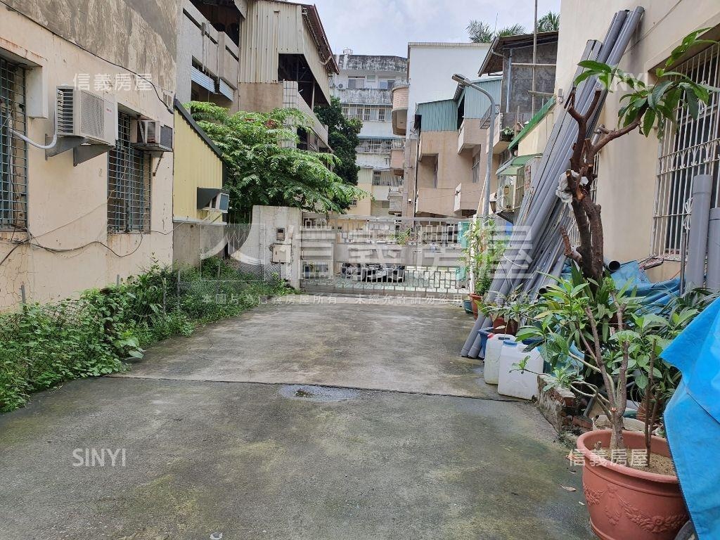 近衛武營音樂廳面寬透天房屋室內格局與周邊環境