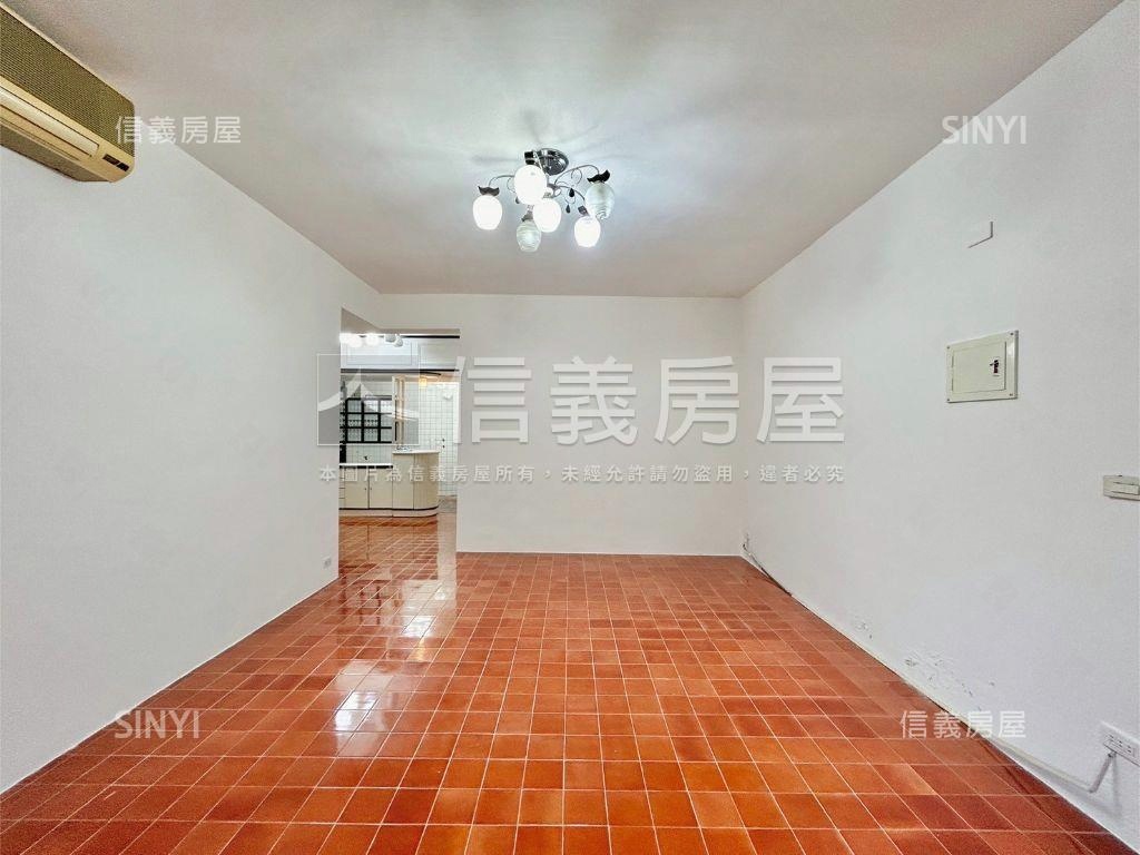 店長推薦東園培英三房房屋室內格局與周邊環境