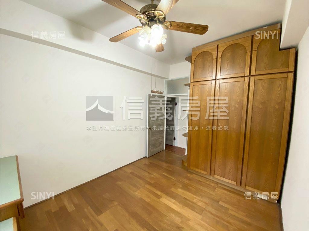 店長推薦東園培英三房房屋室內格局與周邊環境