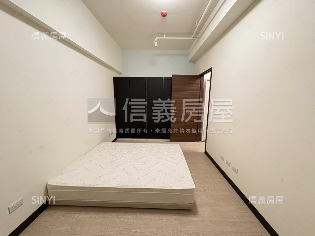 驚！高鐵夢幻誠後棟兩房房屋室內格局與周邊環境