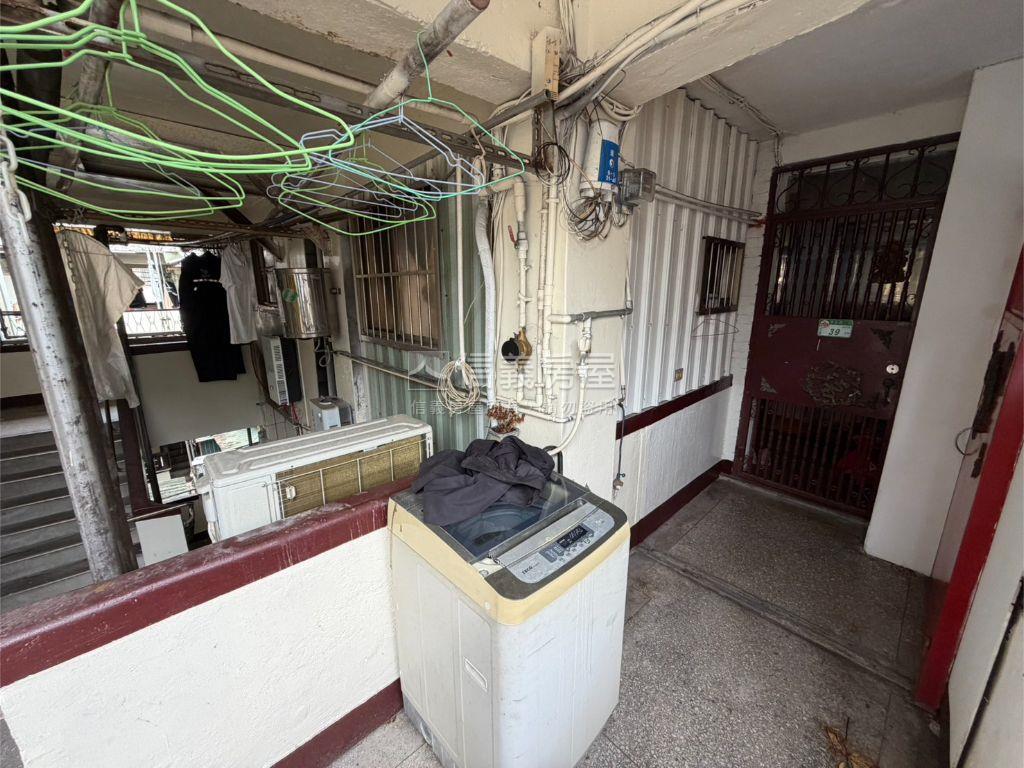 南機場未來廈安捷運收租寶房屋室內格局與周邊環境