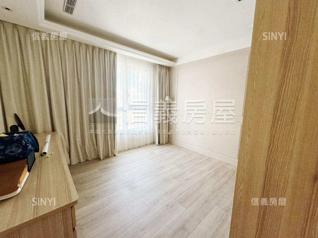 碧湖君鄰絕品兩房平面車位房屋室內格局與周邊環境