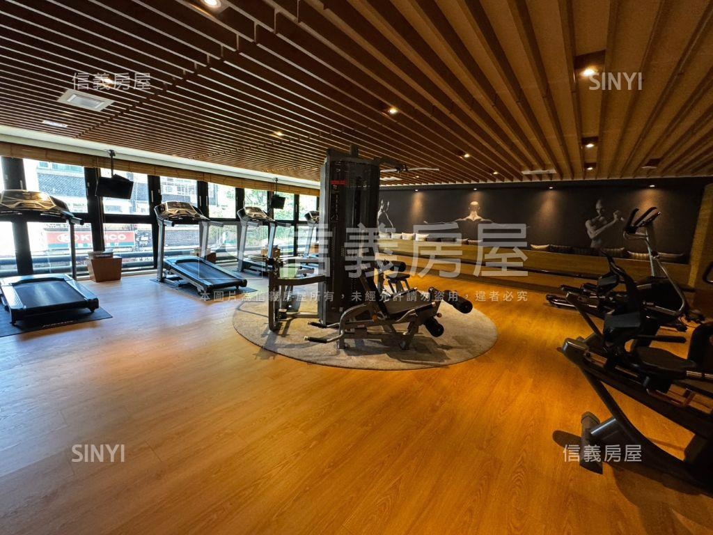 碧湖君鄰絕品兩房平面車位房屋室內格局與周邊環境