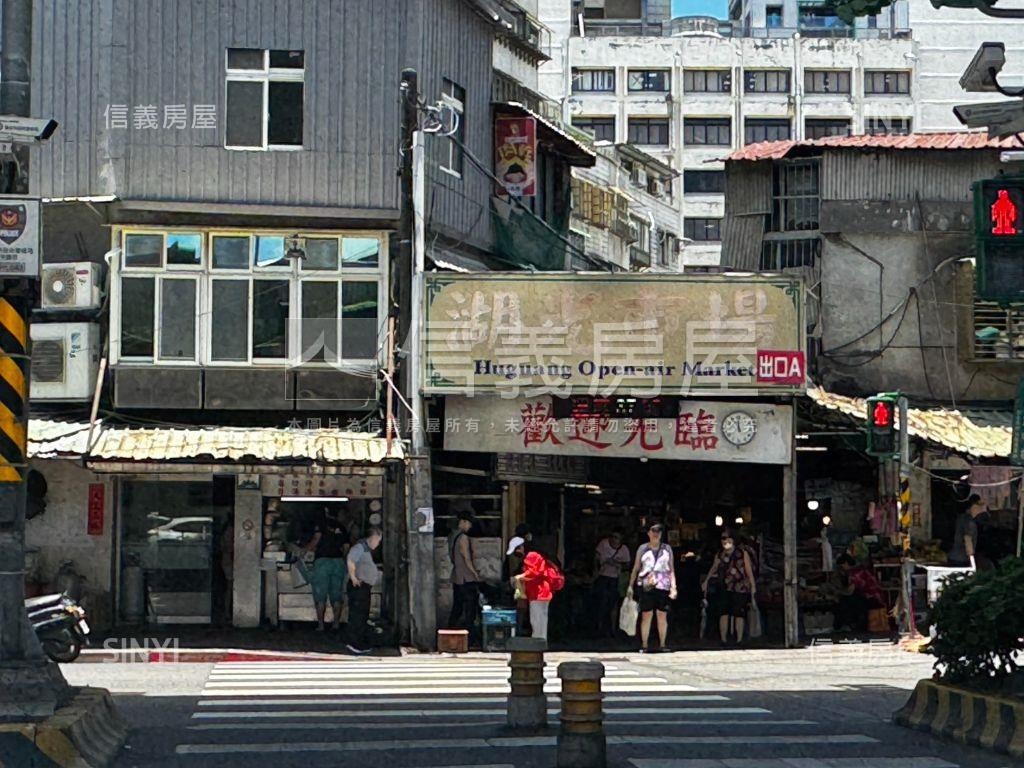 碧湖君鄰絕品兩房平面車位房屋室內格局與周邊環境