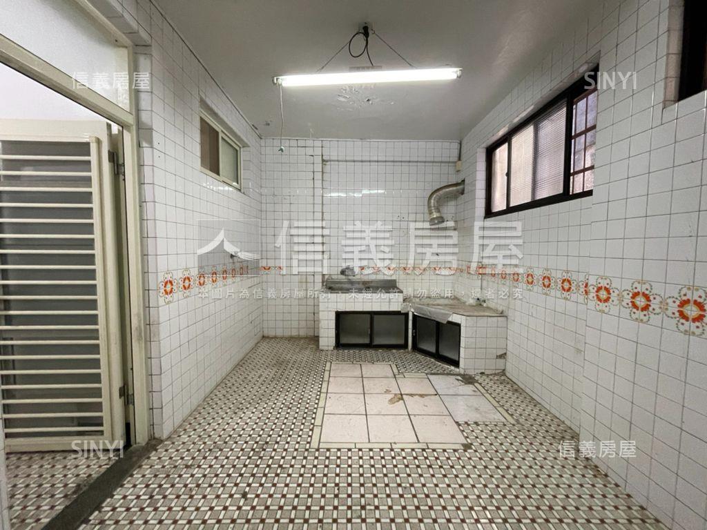 長泰街優質一樓房屋室內格局與周邊環境