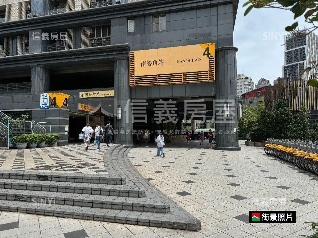 太陽帝國車位稀有釋出房屋室內格局與周邊環境