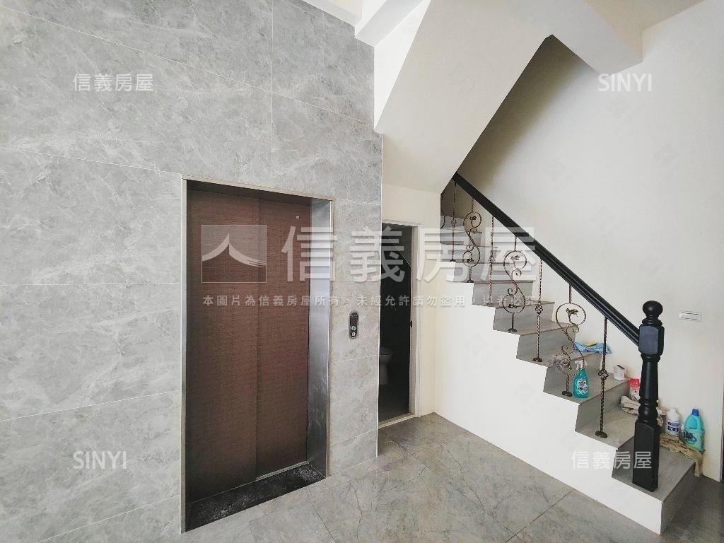 鹿港富景金鑽店面Ｄ戶房屋室內格局與周邊環境