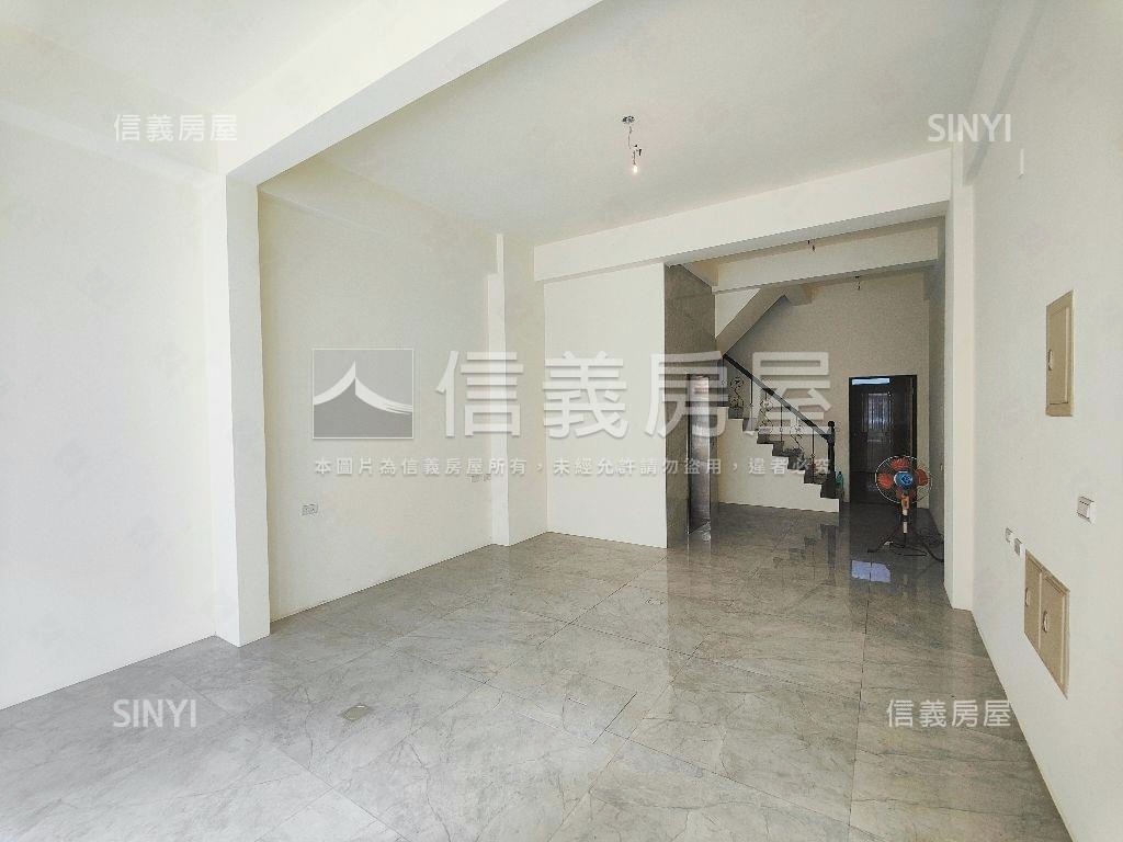 鹿港富景金鑽店面Ｄ戶房屋室內格局與周邊環境