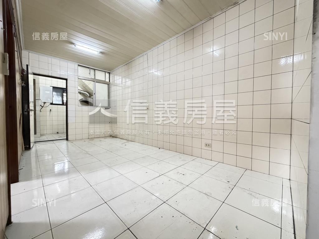 中原捷～運環球３樓房屋室內格局與周邊環境