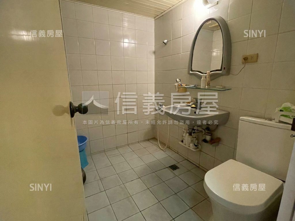 新堀江商圈露臺採光大四房房屋室內格局與周邊環境