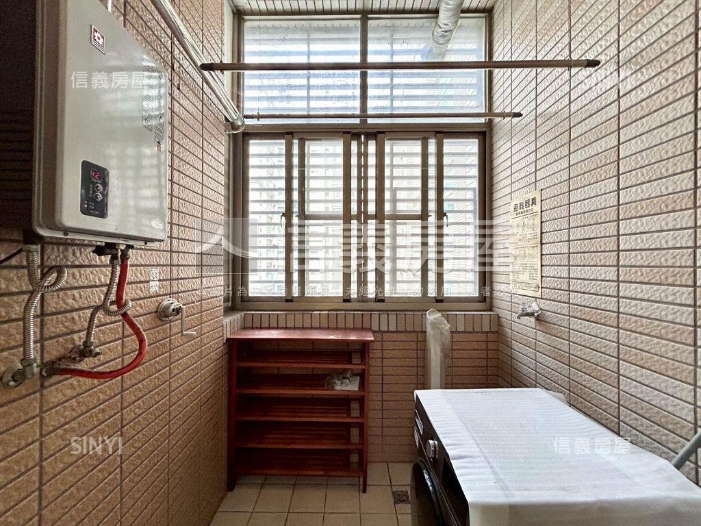 遠百閱讀台大美三房房屋室內格局與周邊環境