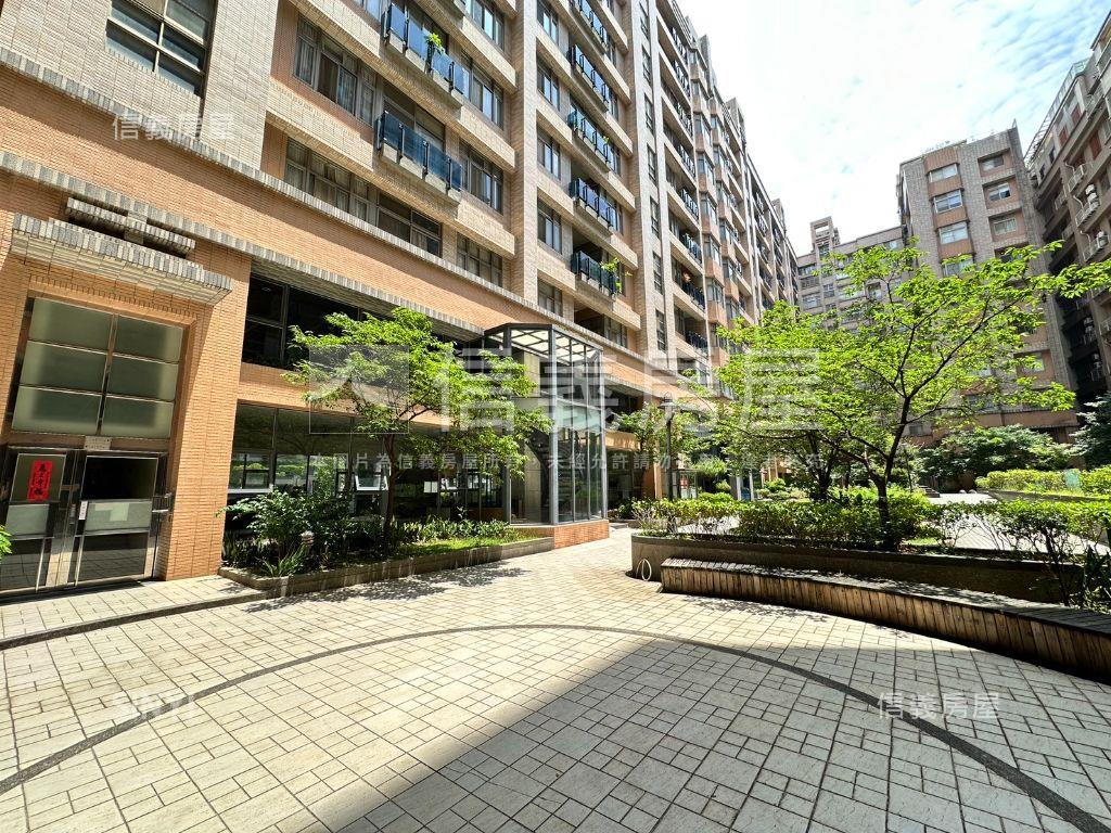 遠百閱讀台大美三房房屋室內格局與周邊環境