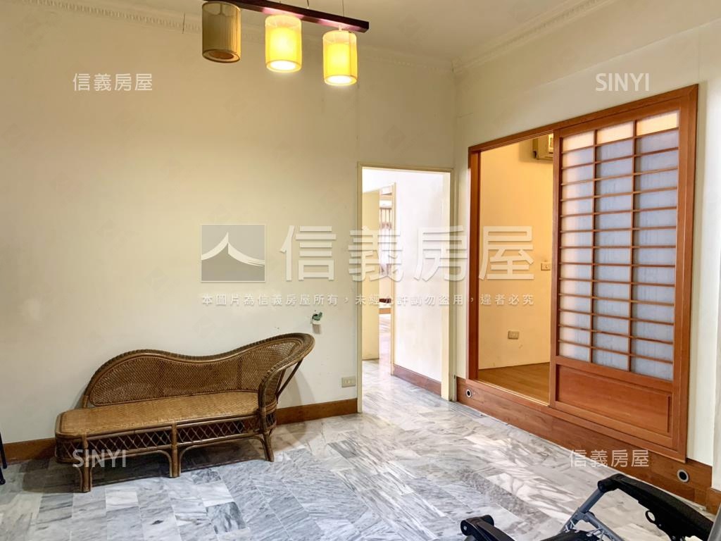 大坪林大四房美屋房屋室內格局與周邊環境