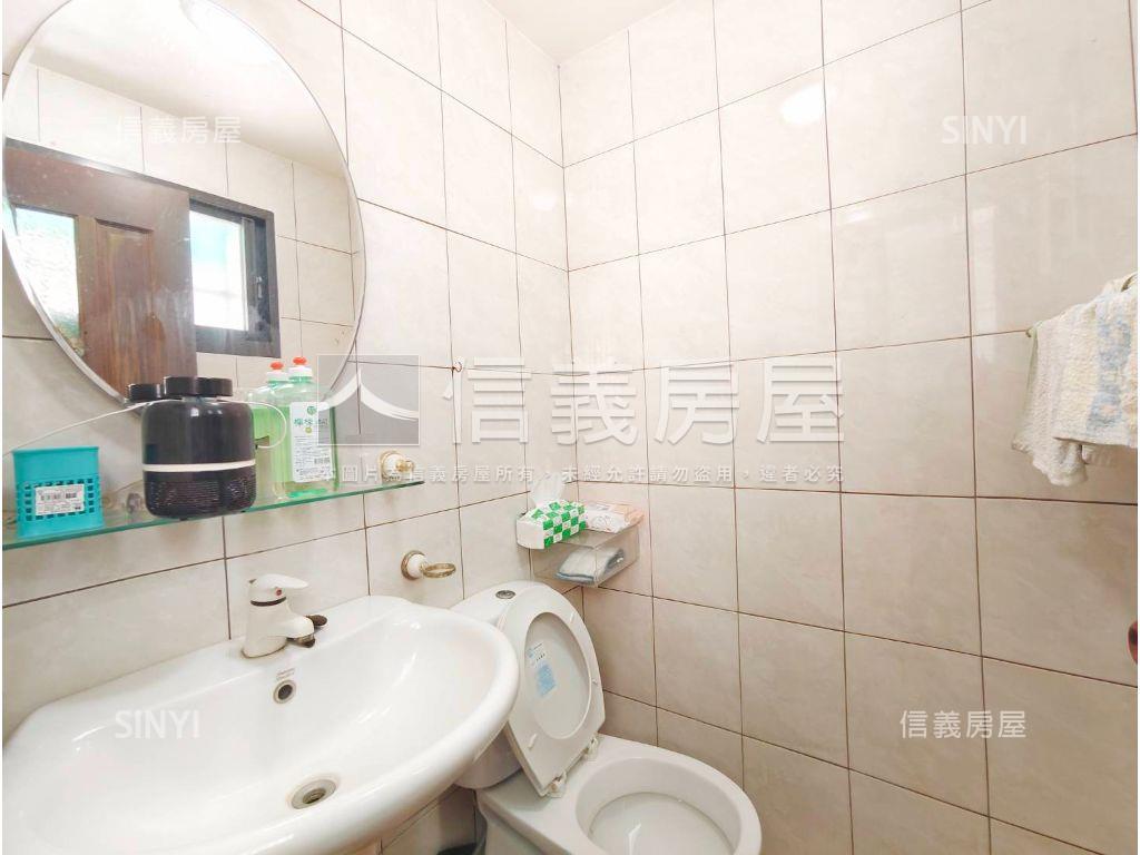 中都稀有正路金透店房屋室內格局與周邊環境