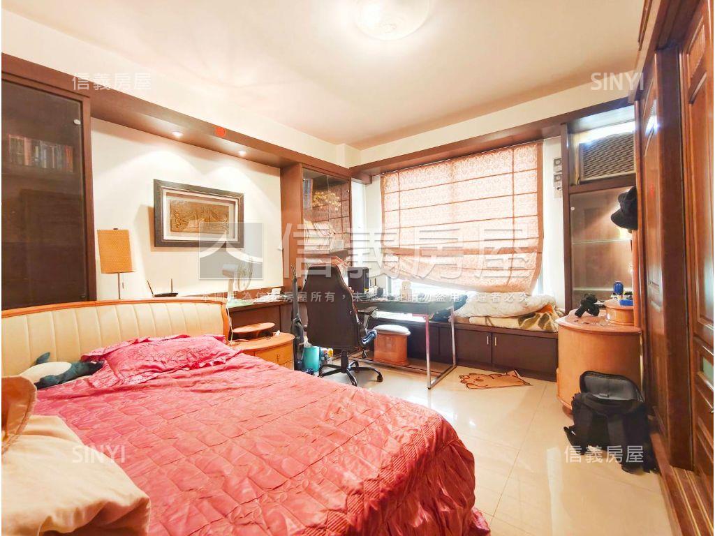 中都稀有正路金透店房屋室內格局與周邊環境