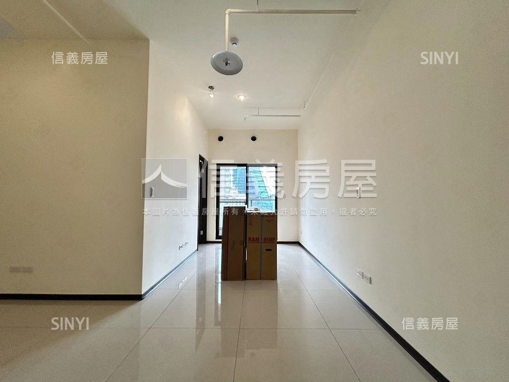 安家藏玉前棟１２樓Ｅ戶房屋室內格局與周邊環境