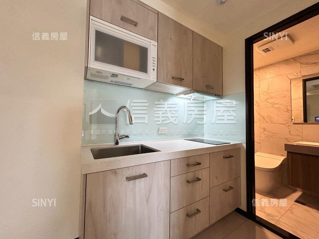 安家藏玉前棟１２樓Ｅ戶房屋室內格局與周邊環境