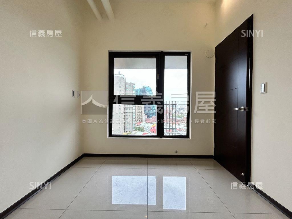 安家藏玉前棟１２樓Ｅ戶房屋室內格局與周邊環境