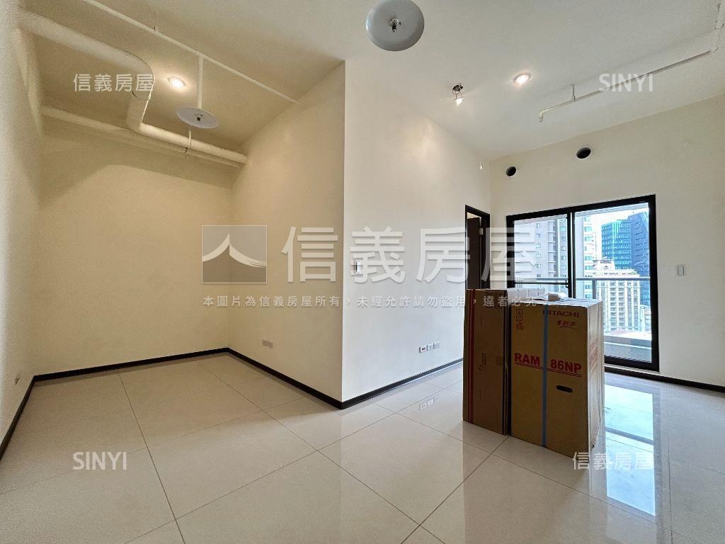 安家藏玉前棟１２樓Ｅ戶房屋室內格局與周邊環境