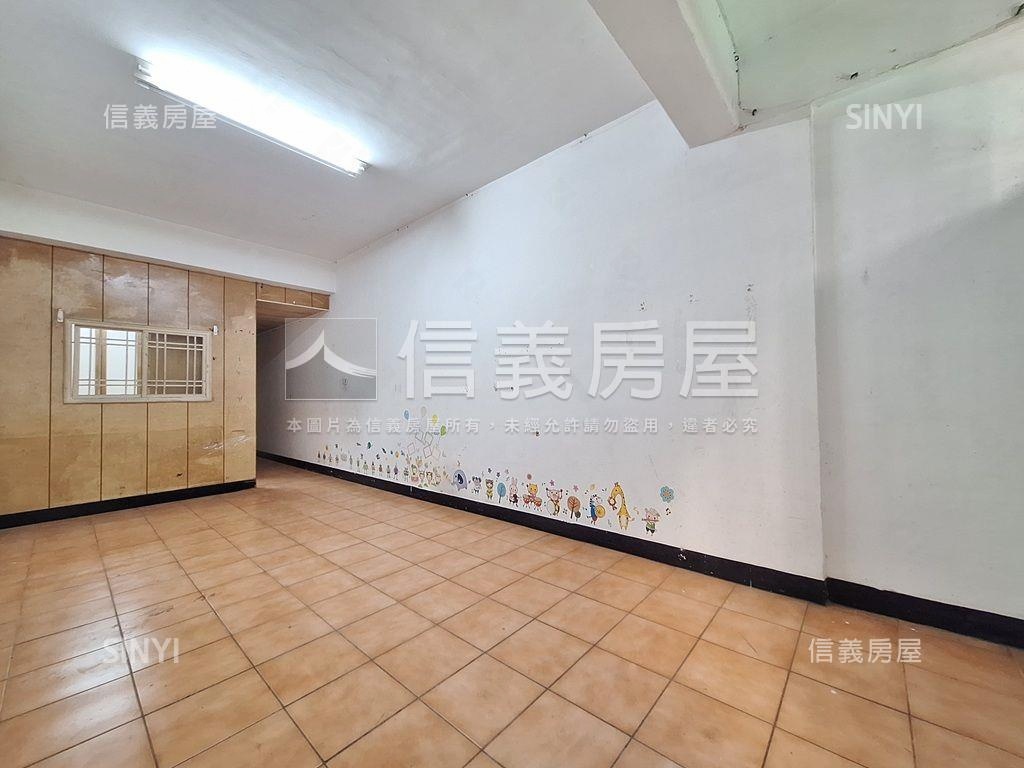 中央北自用收租不爬高二樓房屋室內格局與周邊環境