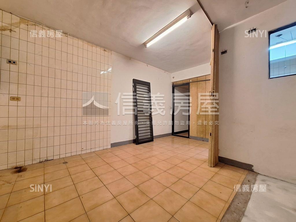 中央北自用收租不爬高二樓房屋室內格局與周邊環境