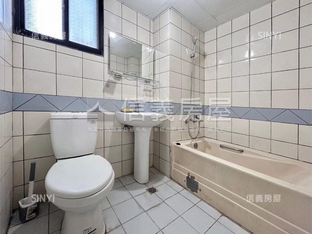 低總價曙光華廈房屋室內格局與周邊環境