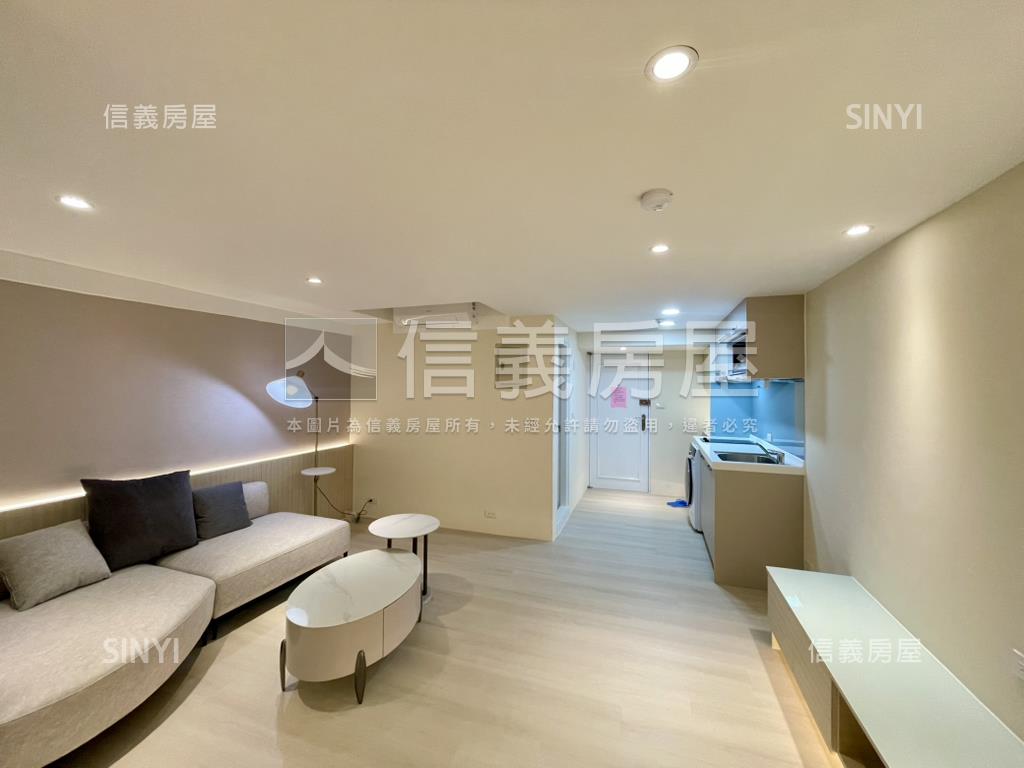 晶華商圈全新裝潢電梯三房房屋室內格局與周邊環境