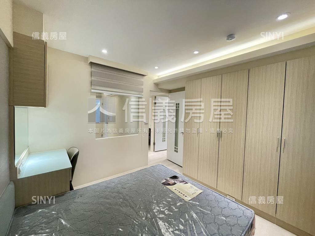 晶華商圈全新裝潢電梯三房房屋室內格局與周邊環境