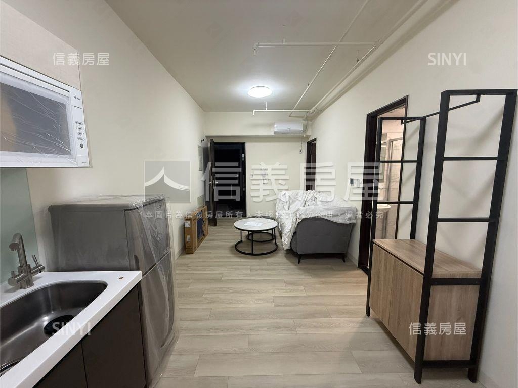 專任左營三鐵視野帝王平車房屋室內格局與周邊環境