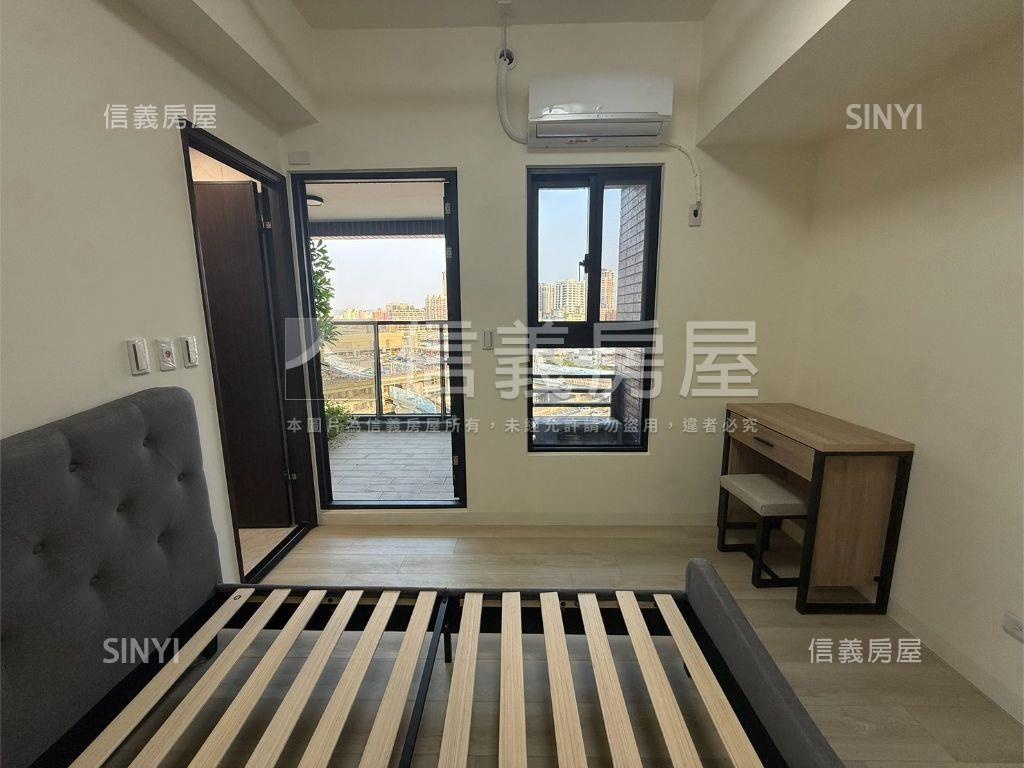 專任左營三鐵視野帝王平車房屋室內格局與周邊環境