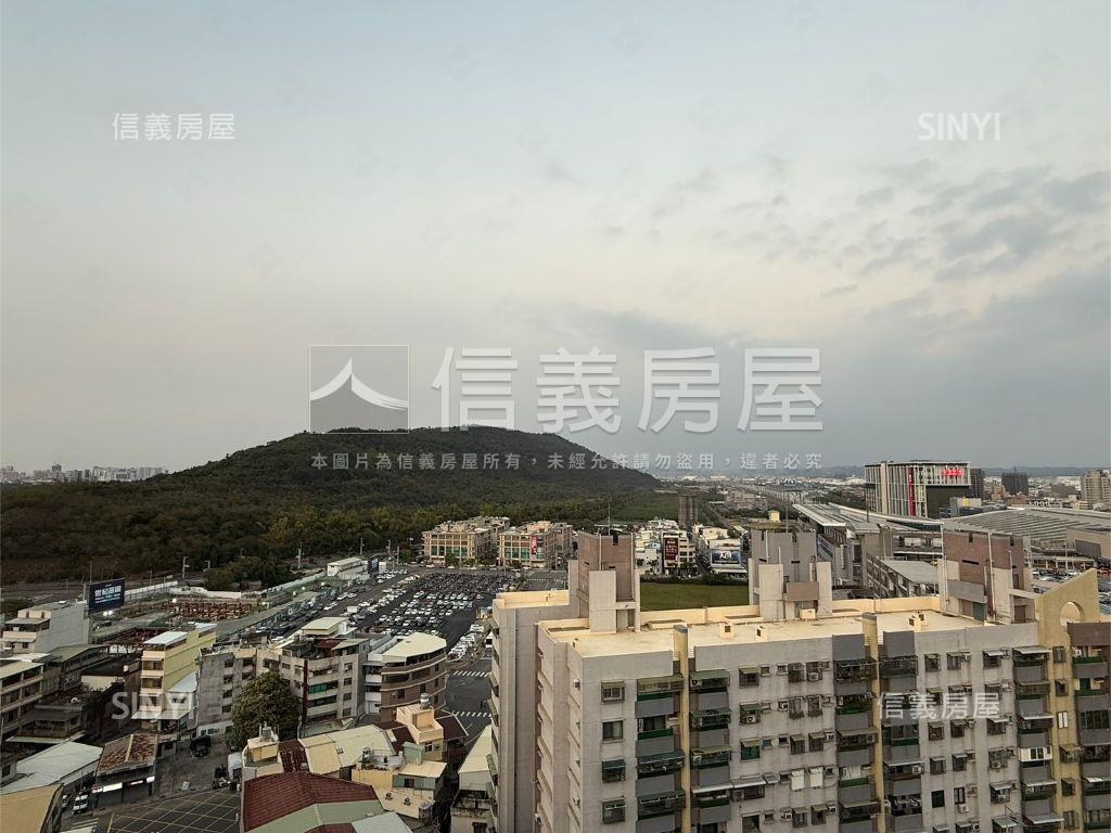 專任左營三鐵視野帝王平車房屋室內格局與周邊環境