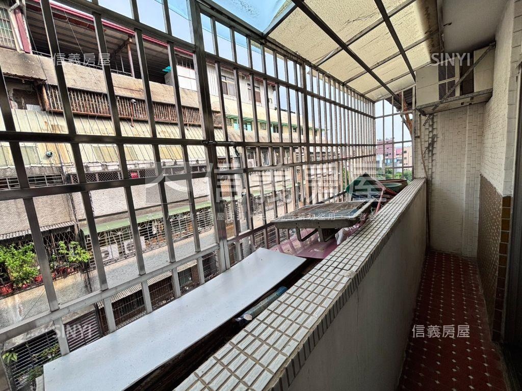 魔術空間健身公寓房屋室內格局與周邊環境