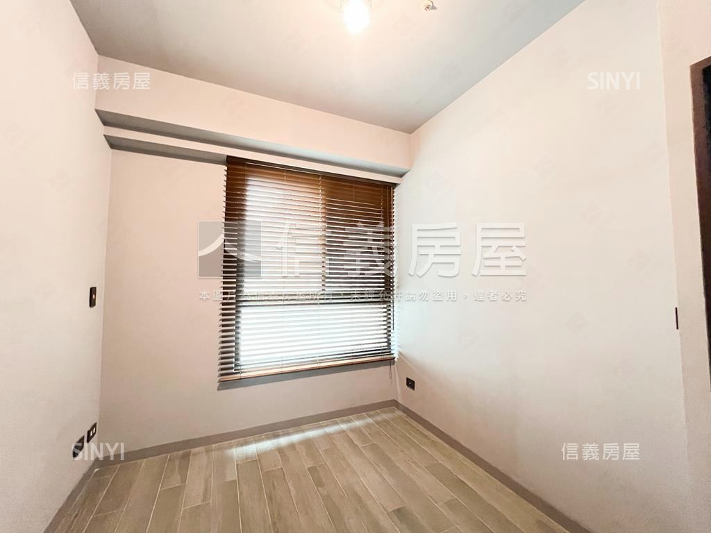 稀有雙囍稀有釋出露臺戶房屋室內格局與周邊環境
