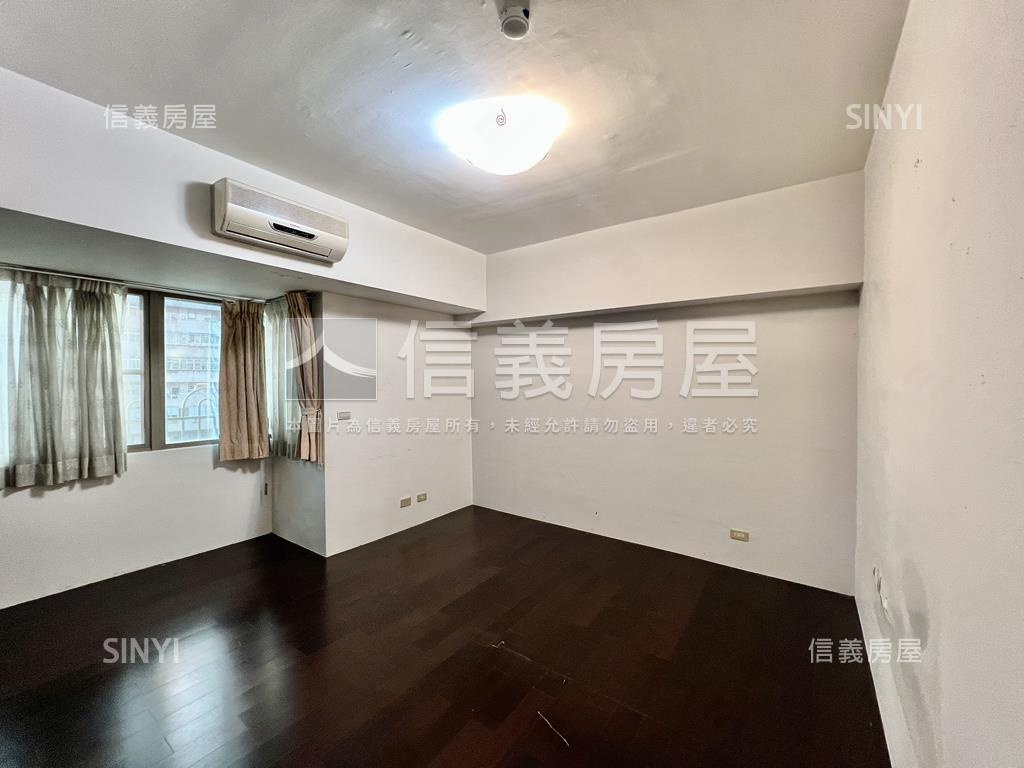 ㊝崇明居★高層景三房平車房屋室內格局與周邊環境