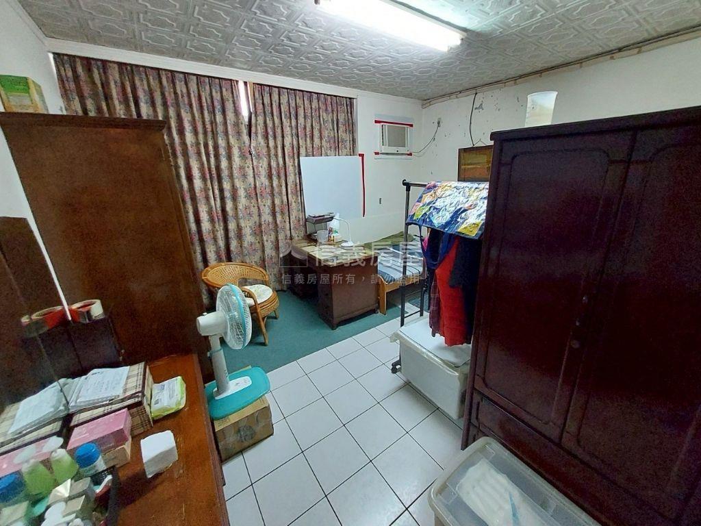 光華溫馨大地坪透天房屋室內格局與周邊環境