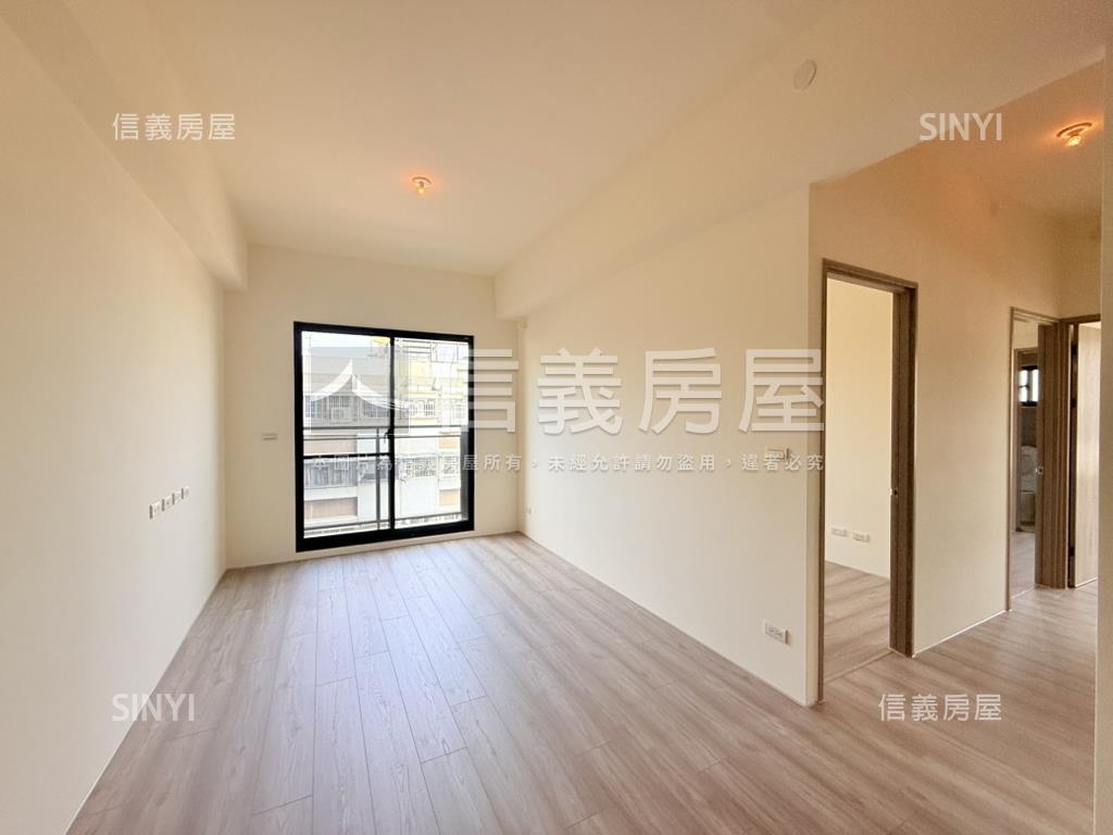 昂峰惟美方正三房美宅房屋室內格局與周邊環境