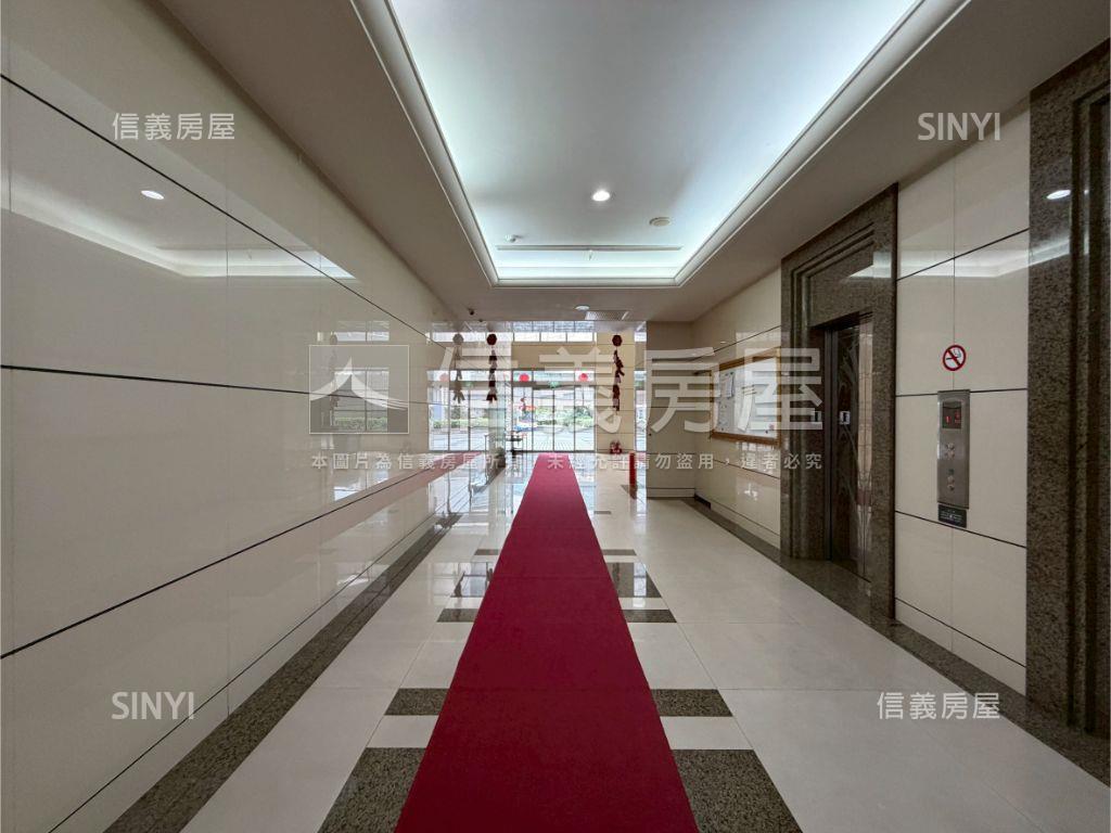 市府捷運台北京華大樓房屋室內格局與周邊環境