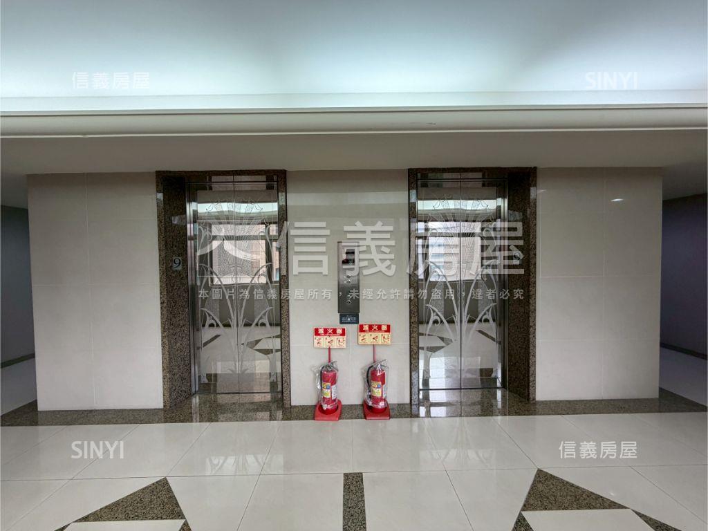 市府捷運台北京華大樓房屋室內格局與周邊環境