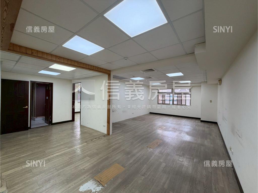 市府捷運台北京華大樓房屋室內格局與周邊環境