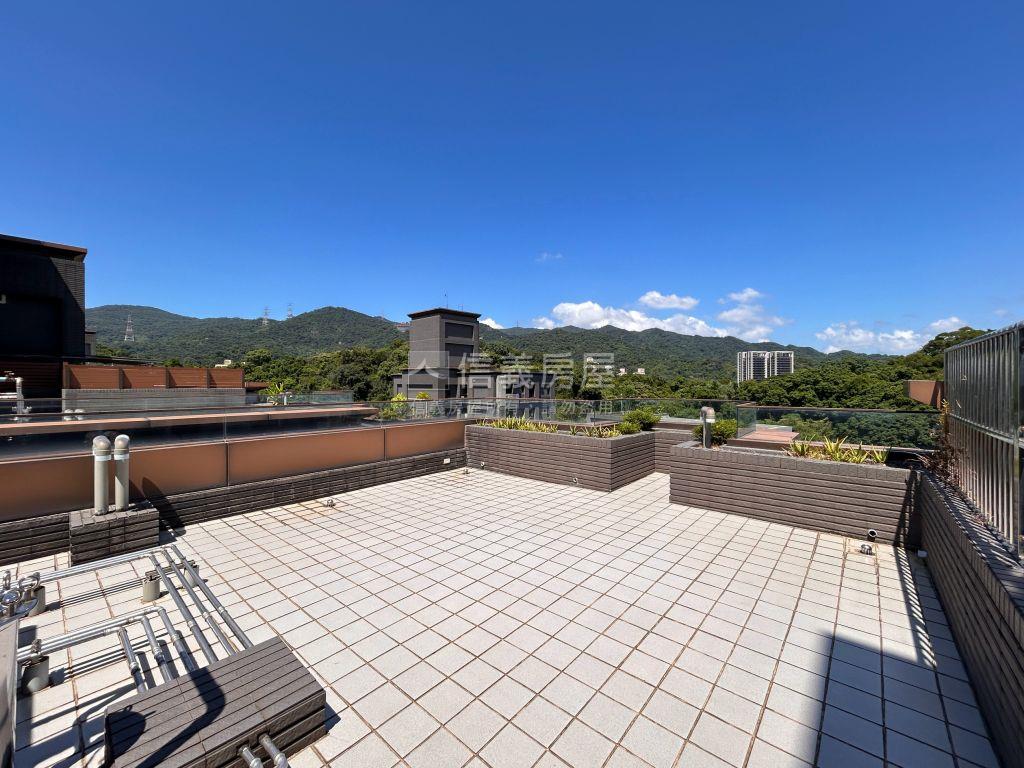 山景電梯三房約定空中花園房屋室內格局與周邊環境