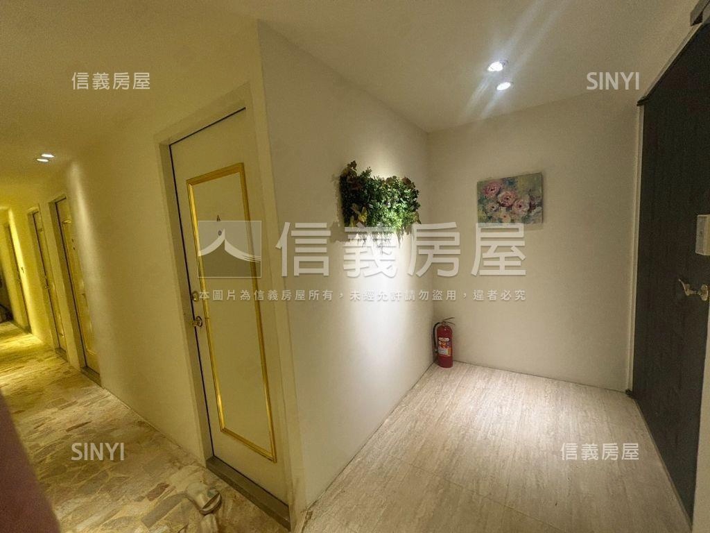 極品✪西屯滿租九套金雞母房屋室內格局與周邊環境